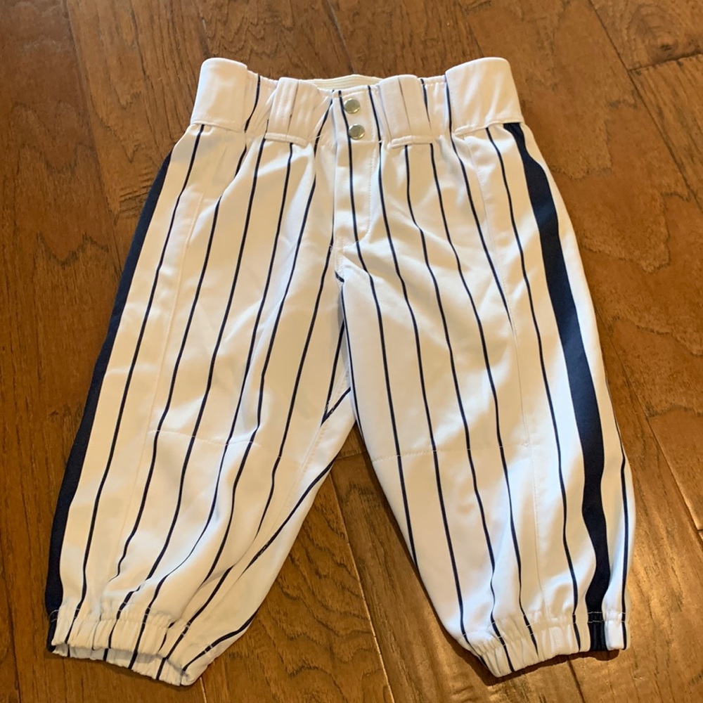 Baseball knickers - pinstripe navy